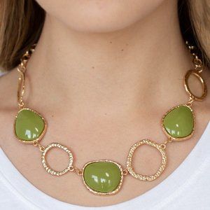 Haute Heirloom - Green Necklace